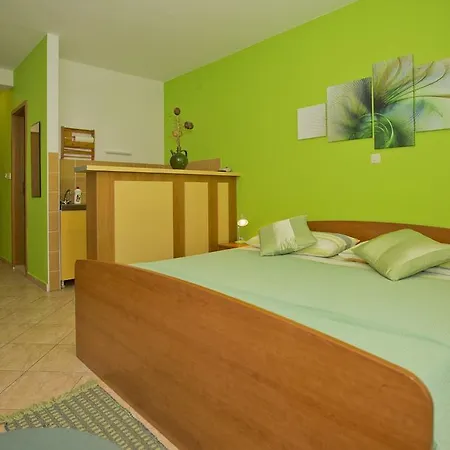Gasthof Studio Hvar 11589a 3*